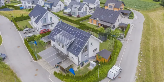 Où est-il interdit d'installer un panneau photovoltaïque ?